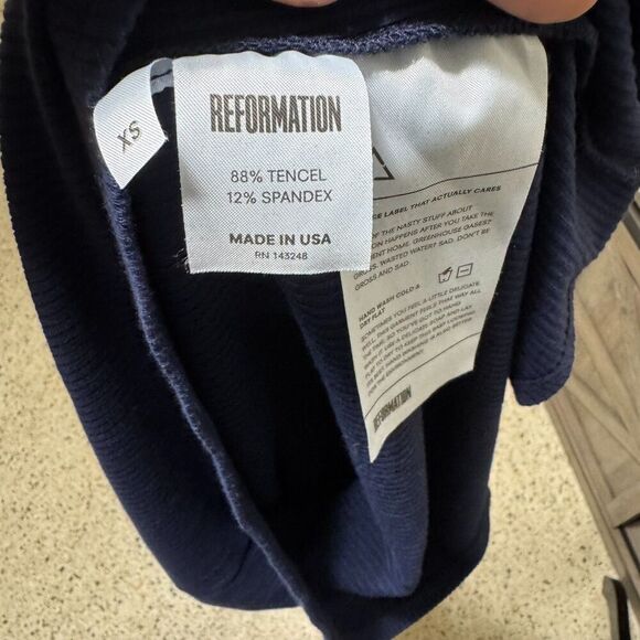 Reformation Gigi Ribbed Knit Navy Blue Mini Dress Size XS Casual Travel Stretch - Picture 7 of 8